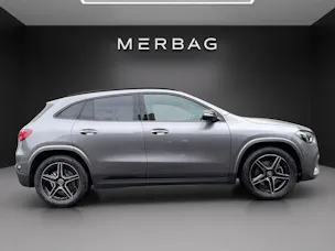 Mercedes-Benz GLA 220d 4Matic 8G-DCT