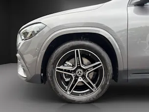 Mercedes-Benz GLA 220d 4Matic 8G-DCT