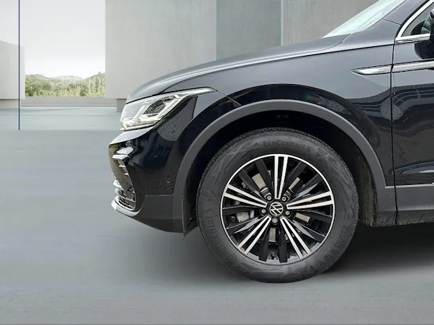 VW Tiguan 2.0TSI Elegance 4Motion DSG