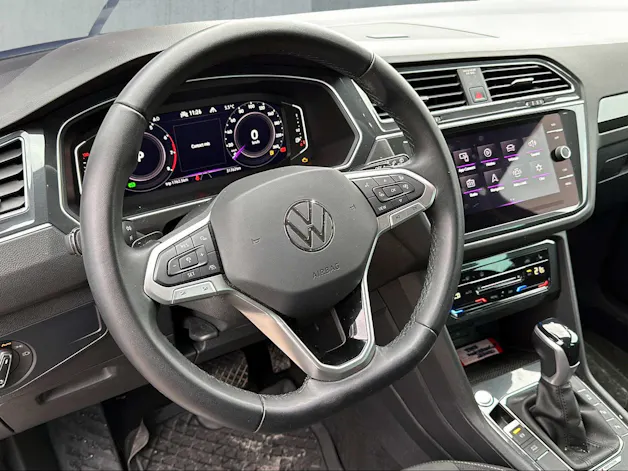 VW Tiguan 2.0TSI Elegance 4Motion DSG