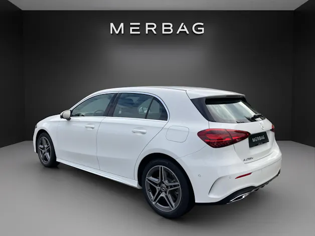 Mercedes-Benz A 250 e EQ Star 8G-DCT