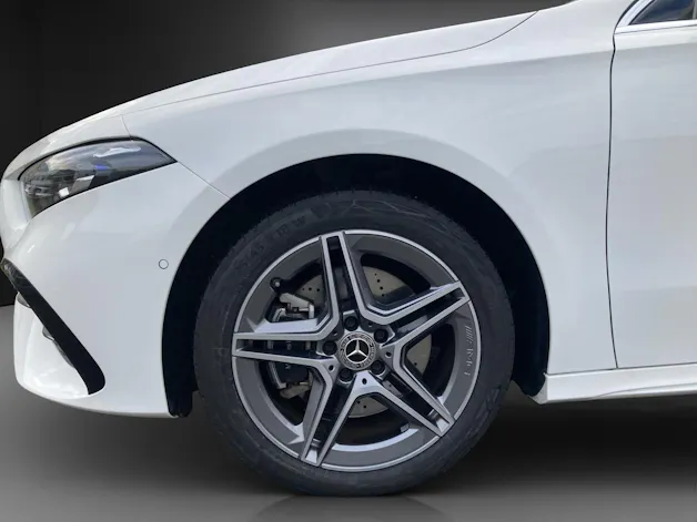 Mercedes-Benz A 250 e EQ Star 8G-DCT