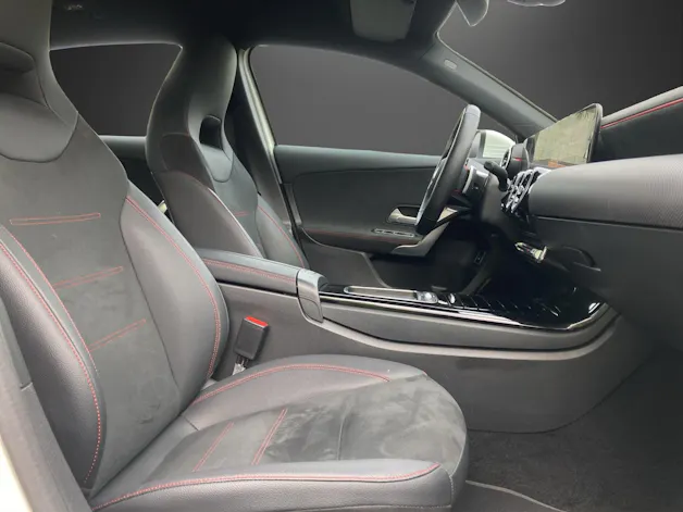 Mercedes-Benz A 250 e EQ Star 8G-DCT