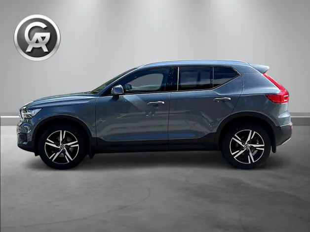 Volvo XC40 D4 AWD Momentum Geartronic