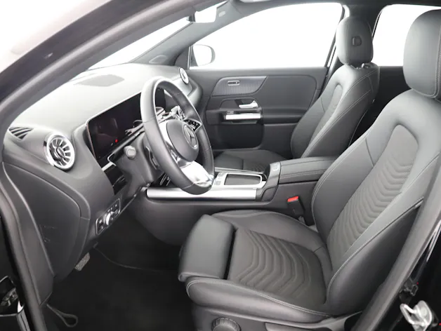 Mercedes-Benz GLA 200 7G-DCT