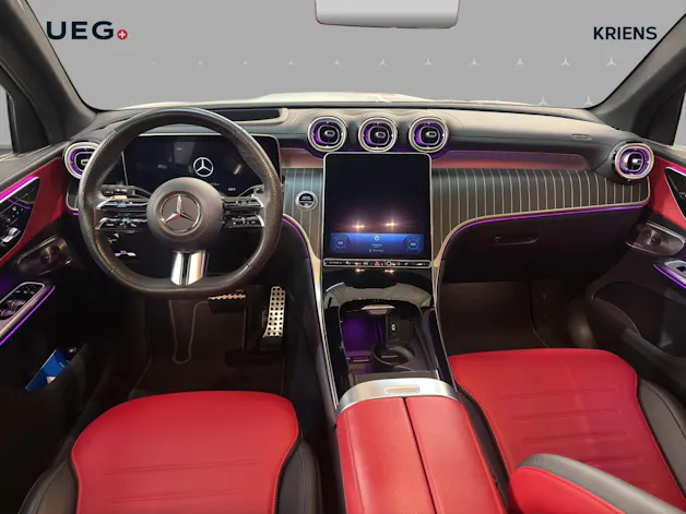 Mercedes-Benz GLC 200 4M - AMG / DISTRONIC / 360 Grad Kamera / Soundsystem