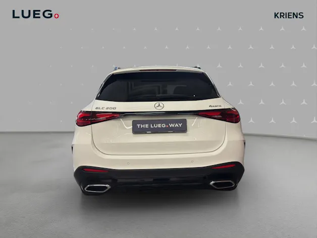 Mercedes-Benz GLC 200 4M - AMG / DISTRONIC / 360 Grad Kamera / Soundsystem