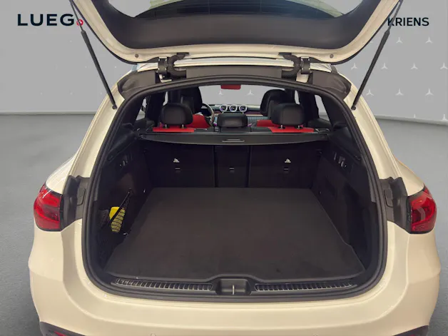 Mercedes-Benz GLC 200 4M - AMG / DISTRONIC / 360 Grad Kamera / Soundsystem