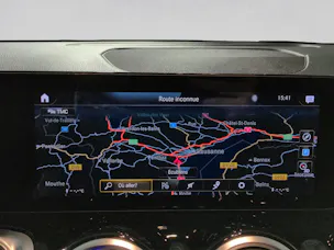 Mercedes-Benz GLB 200 Progressive 7G-Tronic