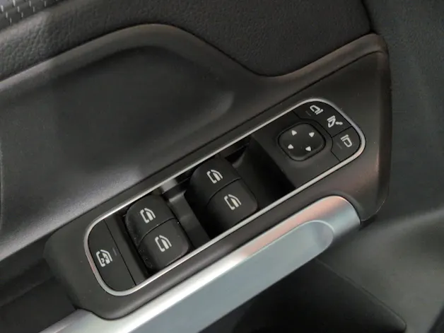 Mercedes-Benz GLB 200 Progressive 7G-Tronic