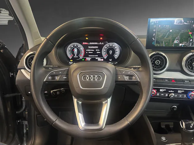 Audi Q2 40 TFSI S line quattro S-tronic