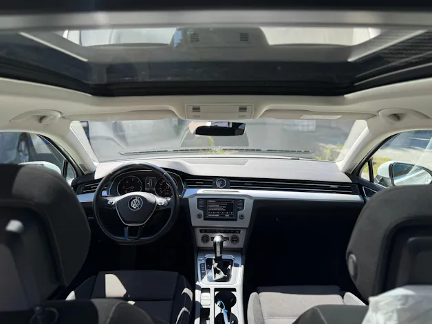 VW Passat Variant 2.0 TDI SCR BM Family DSG