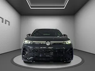 VW VW Tiguan R-Line