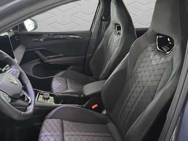 VW VW Tiguan R-Line