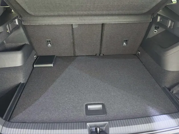 VW VW Tiguan R-Line