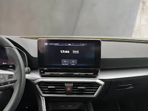 SEAT Leon ST 1.4 eHybrid pHEV DSG Hola FR