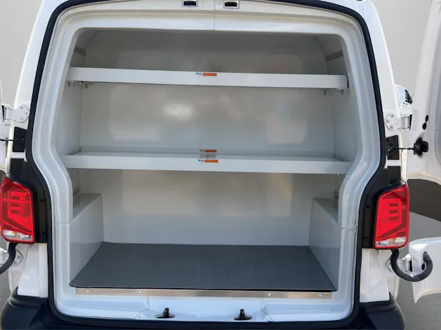 VW T6.1 2.0 TDI Entry
