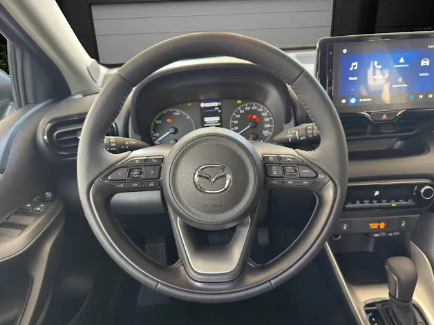 Mazda 2 Hybrid Prime-line