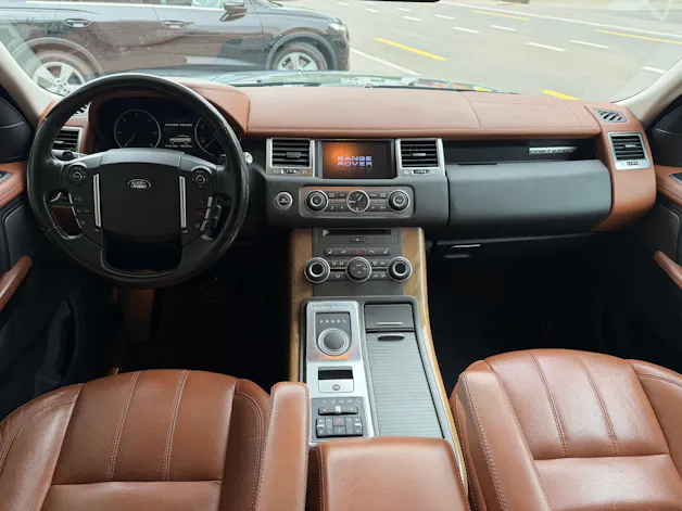 Land Rover Range Rover Sport 3.0 TDV6 SE Automatic