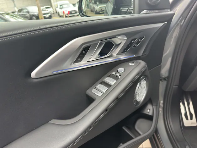 BMW XM xDrive PHEV Steptronic Label