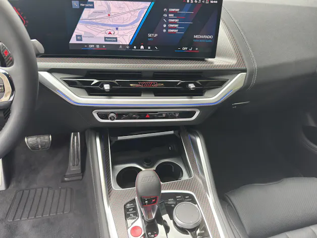 BMW XM xDrive PHEV Steptronic Label