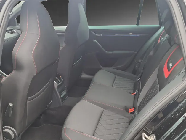 Škoda Octavia Combi 2.0 TDI RS Prag 4x4 DSG
