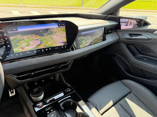 Audi S6 Avant e-tron quattro