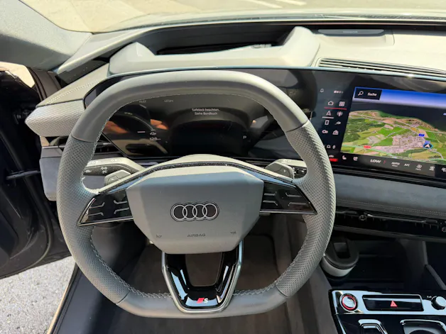 Audi S6 Avant e-tron quattro