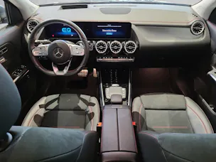 Mercedes-Benz EQA H243 EQA 300 Swiss Star AM