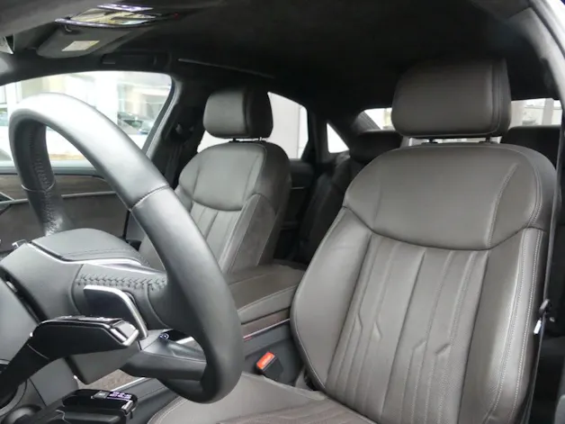 Audi A8 50 TDI quattro tiptronic