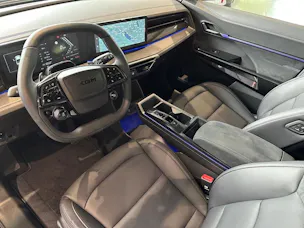 KGM -SsangYong Musso 80,6 kWh Blackline 4WD