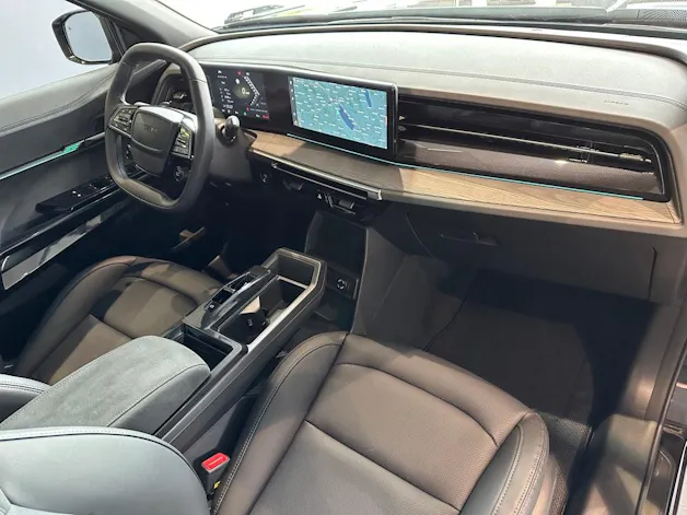 KGM -SsangYong Musso 80,6 kWh Blackline 4WD