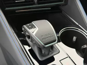 VW VW Touareg 3.0 TSI R-Line Final Edition Tiptronic