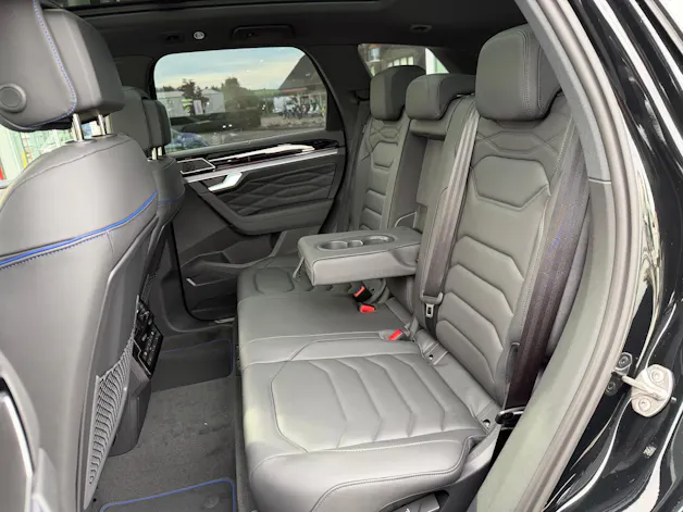 VW VW Touareg 3.0 TSI R-Line Final Edition Tiptronic