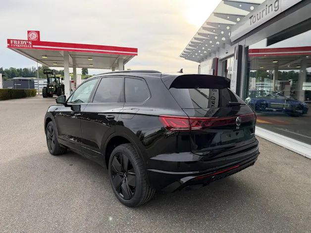 VW VW Touareg 3.0 TSI R-Line Final Edition Tiptronic