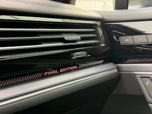 VW VW Touareg 3.0 TSI R-Line Final Edition Tiptronic