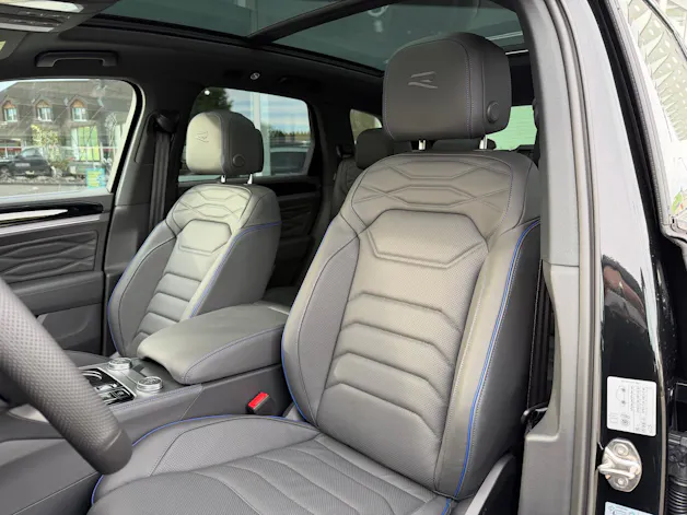 VW VW Touareg 3.0 TSI R-Line Final Edition Tiptronic