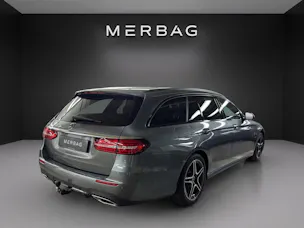 Mercedes-Benz E 220 d T 4M Swiss Star