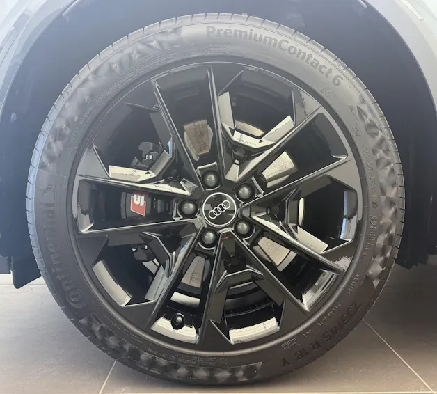 Audi SQ2 TFSI quattro S-tronic