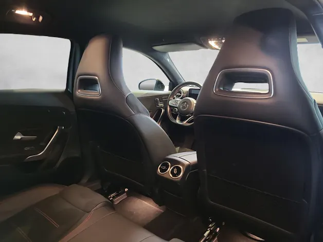 Mercedes-Benz A-CLASS W177 A 250 AMG Line 4