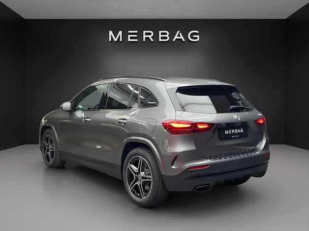 Mercedes-Benz GLA 250 4MATIC Swiss Star