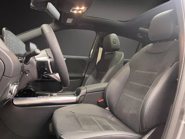 Mercedes-Benz GLA 250 4MATIC Swiss Star
