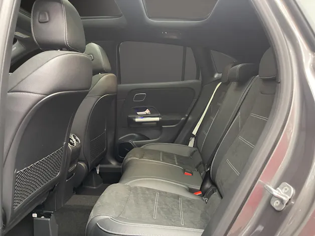 Mercedes-Benz GLA 250 4MATIC Swiss Star