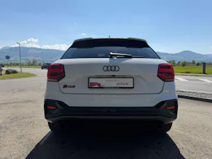 Audi NaviPLUS/Kamera/Panoramadach/MatrixLED/Rote Farbnähte, Vollledersitze/Komfortschlüssel/ SONOS Sound/Elektrische Heckklappe/