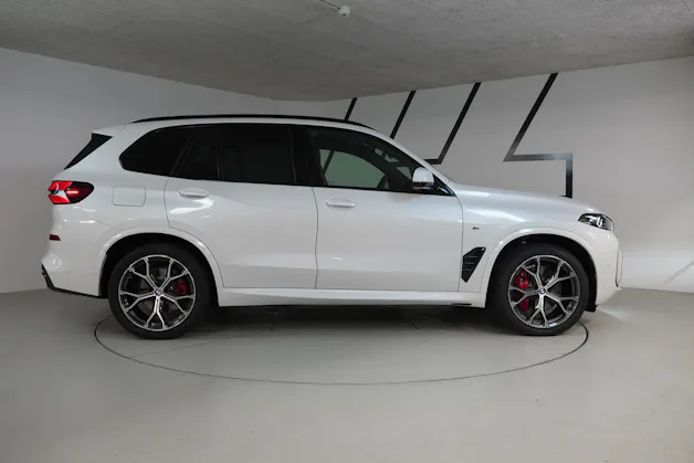 BMW X5 xDrive 48V 40d M Sport Pro Steptronic