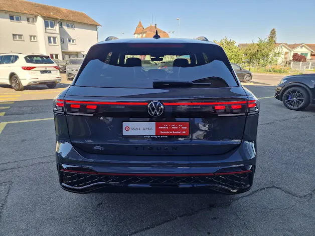 VW Tiguan 2.0 TSI DSG R-Line 4Motion