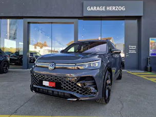 VW Tiguan 2.0 TSI DSG R-Line 4Motion