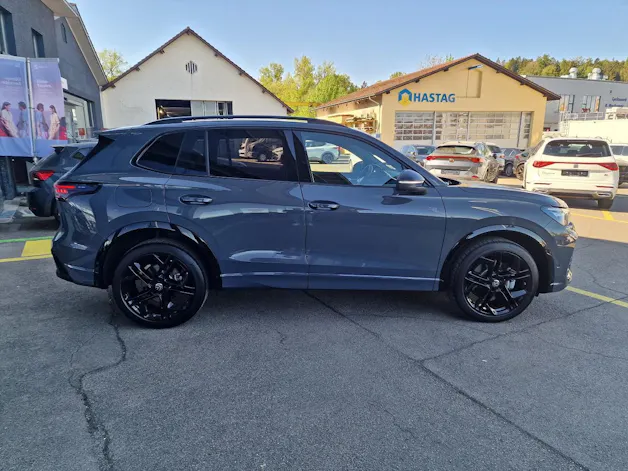VW Tiguan 2.0 TSI DSG R-Line 4Motion