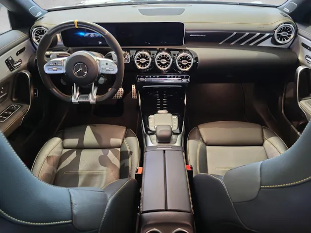 Mercedes-Benz CLA Shooting Brake 45 S AMG 4Matic+ 8G-DCT