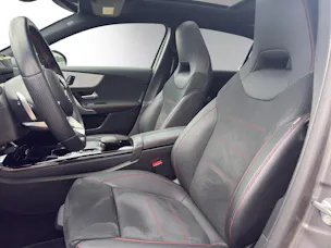 Mercedes-Benz A 200 AMG Line 4Matic